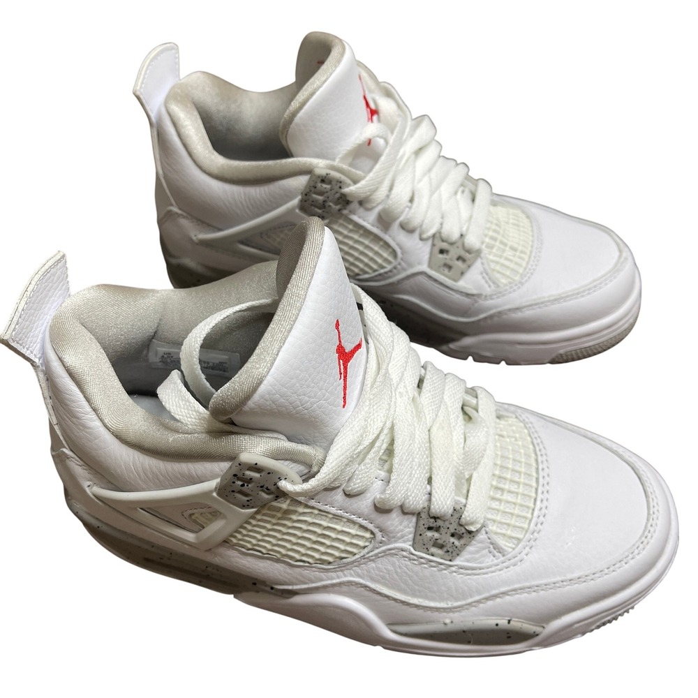 Air Jordan 4 Retro GS White Oreo DJ4699 100 White Tech Grey Fire Red Size 4.5Y